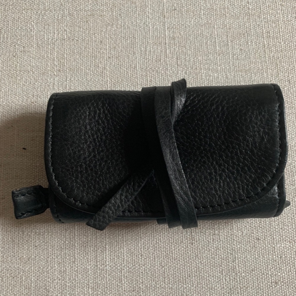 Leather jewelry case (small)